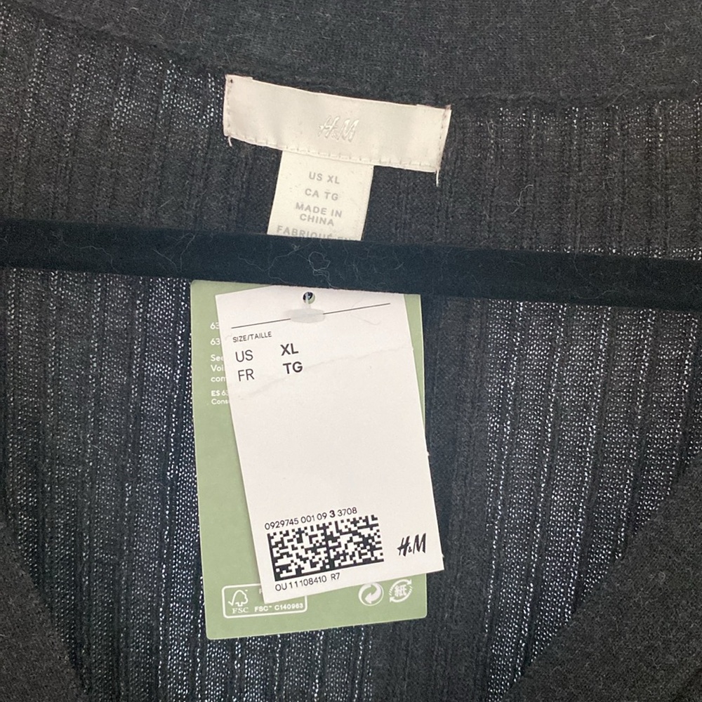 H&M CARDIGAN - Picture 2 of 3